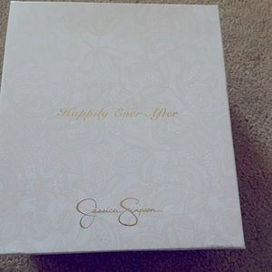 Wayva High Heel in White